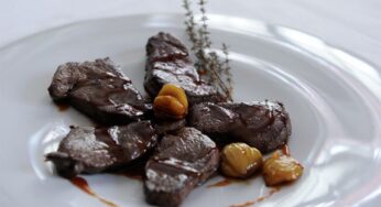 Solomillo de venado con castañas