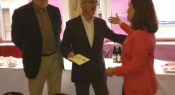 Entrega del premio literario Bodegas Olarra – Café Bretón